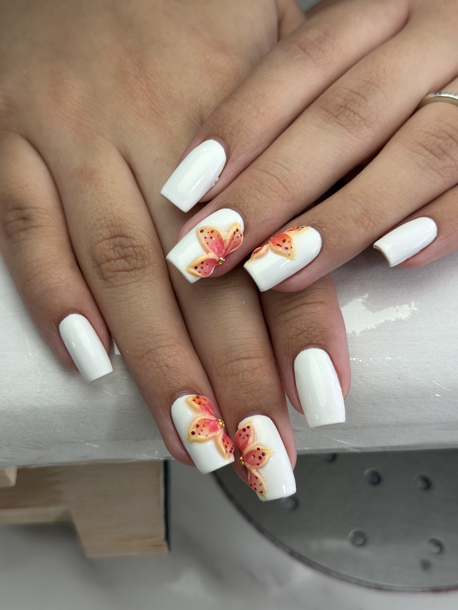 Garden Nails nail photo 3