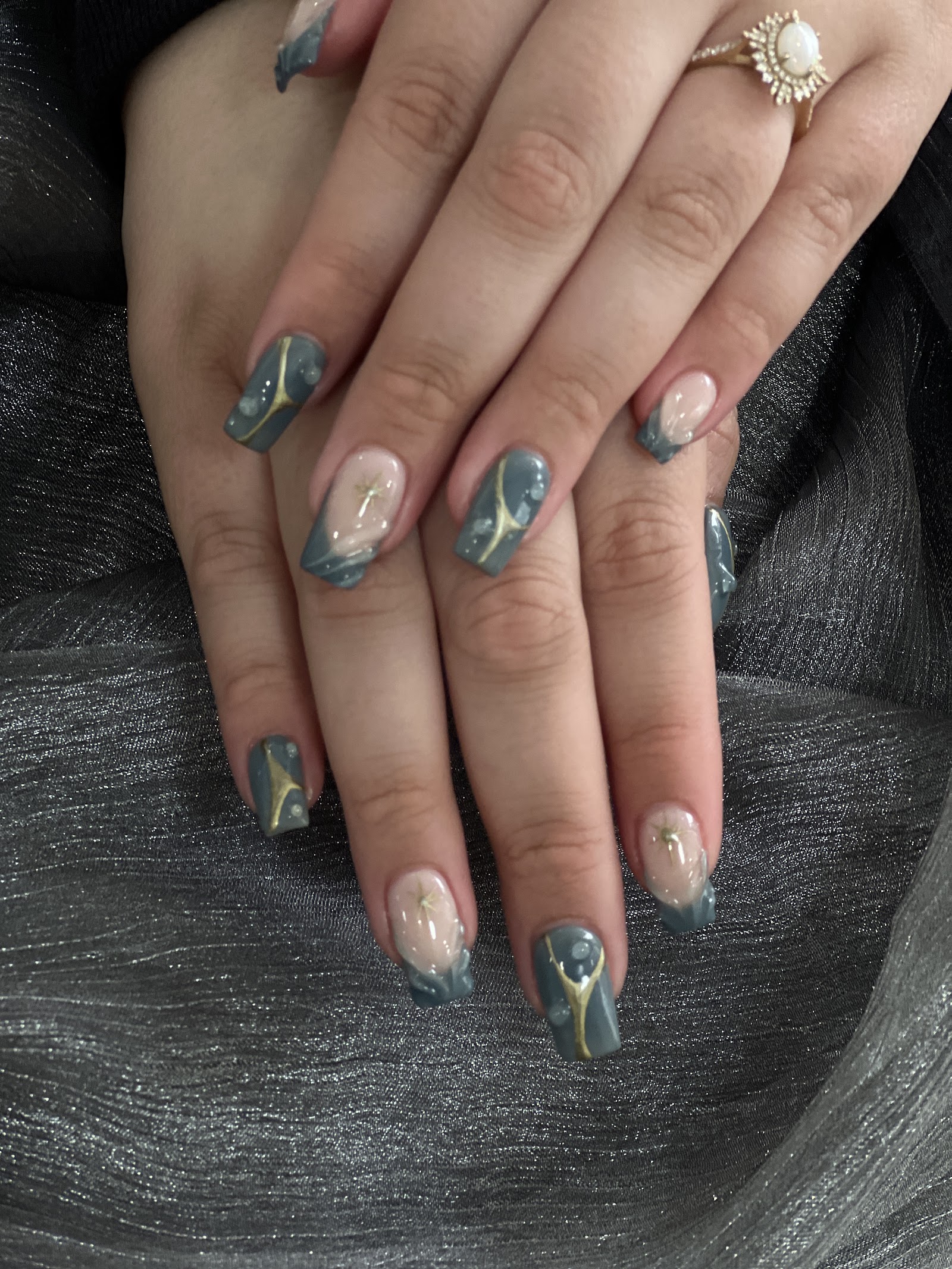 Garden Nails nail photo 4